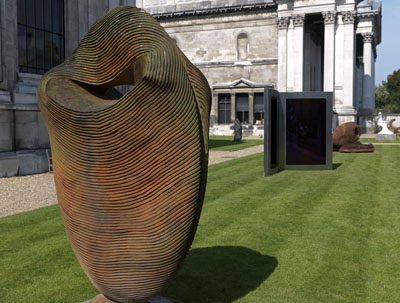 Installing the 2009 Fitzwilliam Museum Sculpture Promenade: a time-lapse video's image